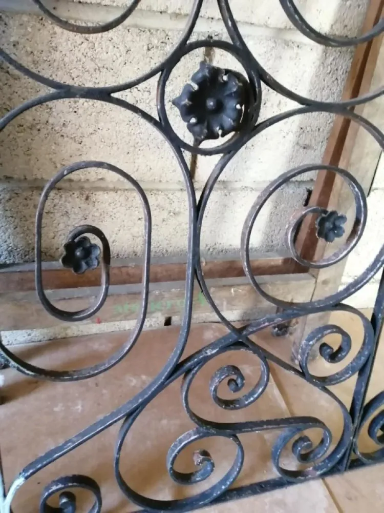 travaux-de-peinture-exterieur-grilles
